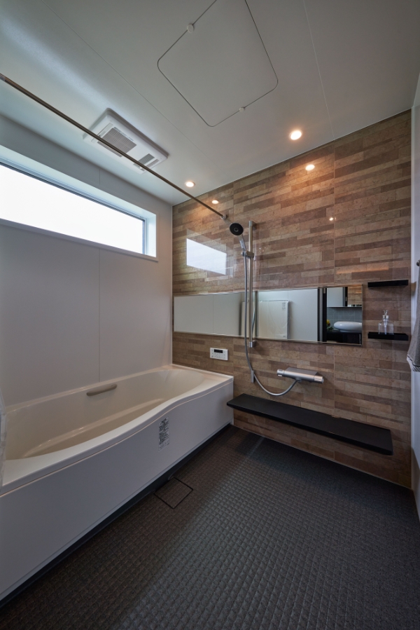 cs-bathroom02.jpg